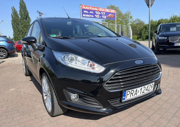 Ford Fiesta cena 27500 przebieg: 169000, rok produkcji 2015 z Poniec małe 172